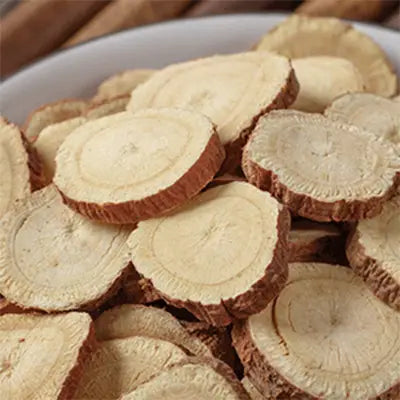 Sliced dried Licorice root with Siraitia Grosvenorii for cough relief in Lung Tea