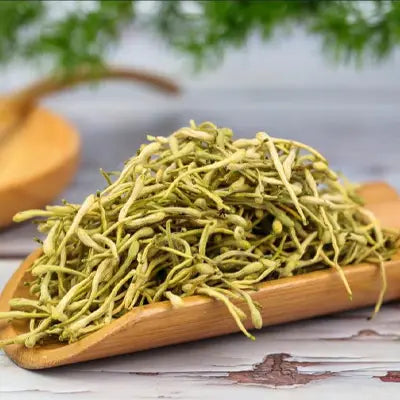 Dried honeysuckle buds for Slimming Tea promoting intestinal motility during golden hour
