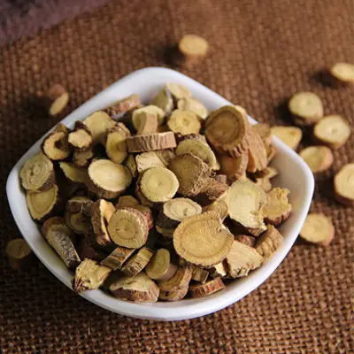 Sliced dried licorice root for Slimming Tea promotes intestinal motility during golden hour