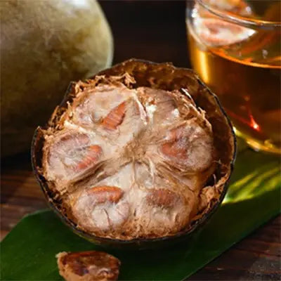Cut Bael Fruit with Siraitia Grosvenorii for Herbal Tea and Cough Relief